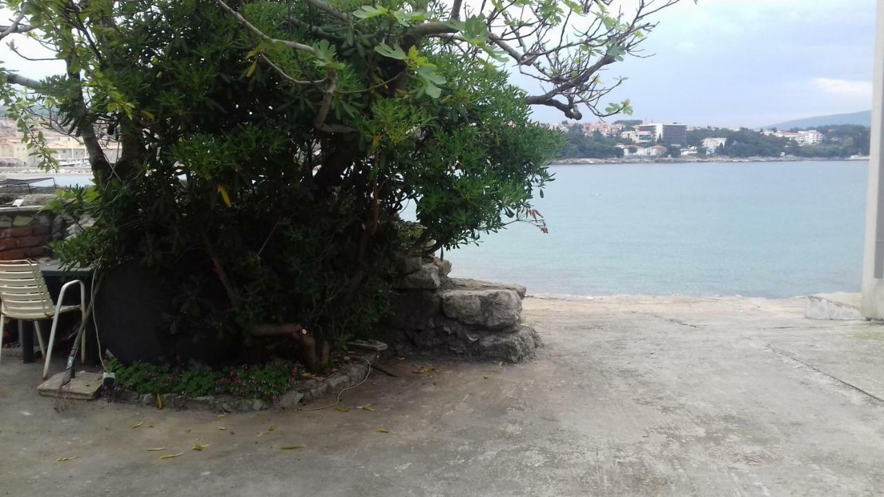 Apartment Gaga And Nia Đảo Krk Ngoại thất bức ảnh