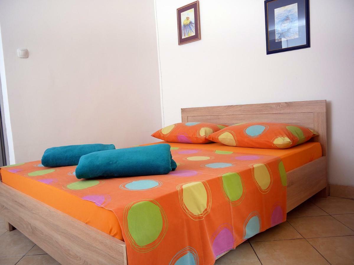 Apartment Gaga And Nia Đảo Krk Ngoại thất bức ảnh